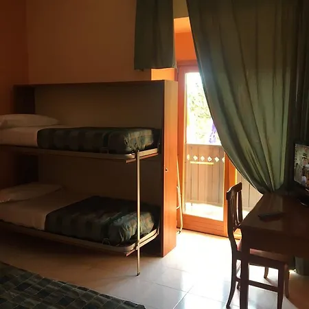 Cristall Hotel Rocca di Cambio
