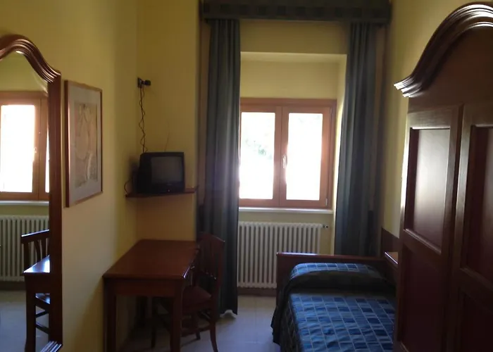 Cristall Otel Rocca di Cambio