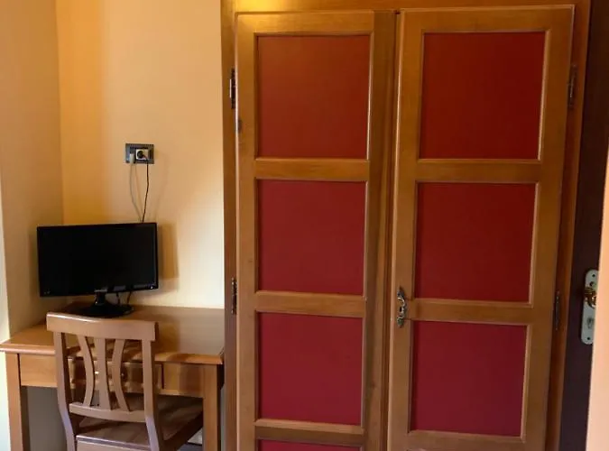 Otel Cristall Rocca di Cambio